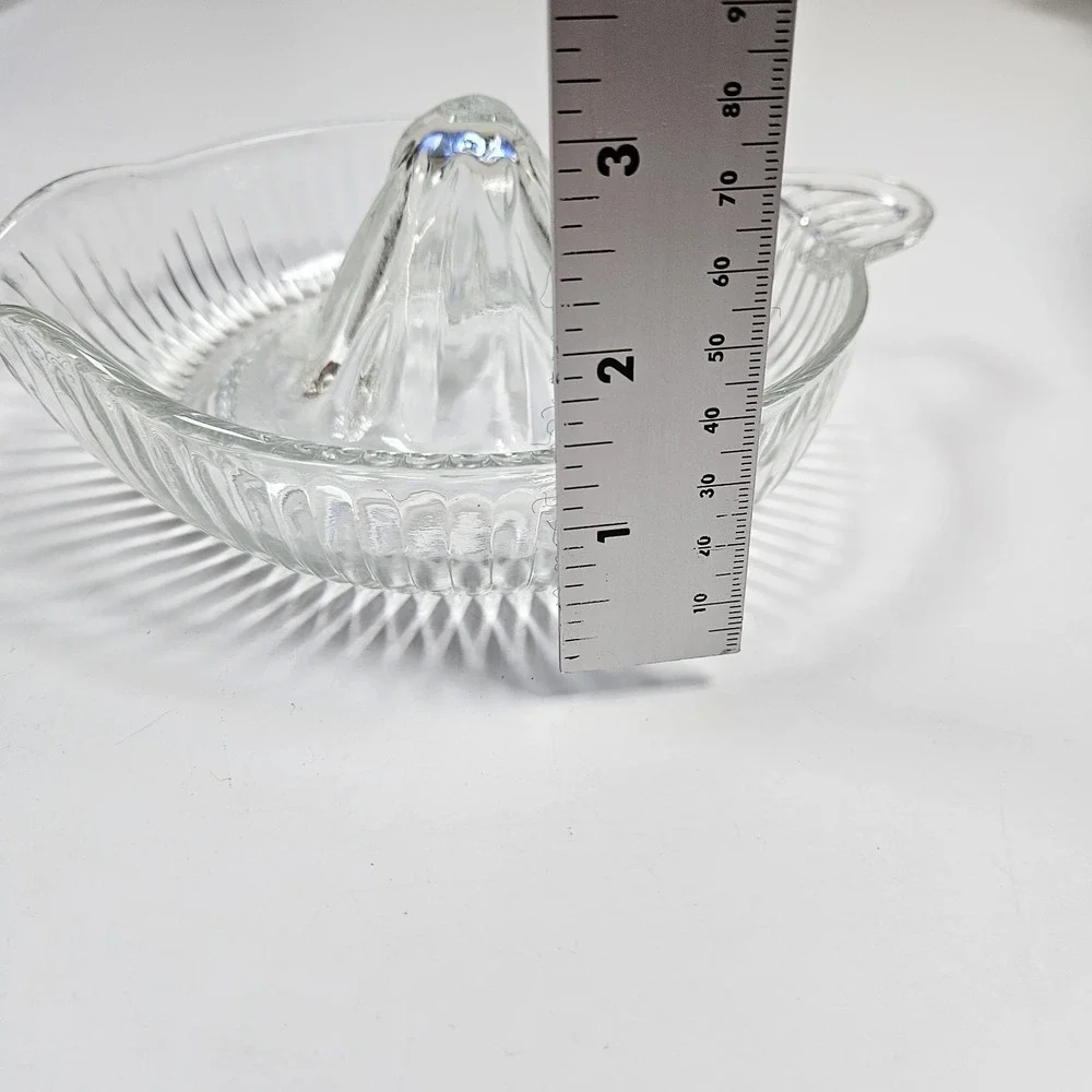 Vintage Pressed‎ Glass Clear Juicer Orange Lemon Citrus Reamer W/ Handle Spout